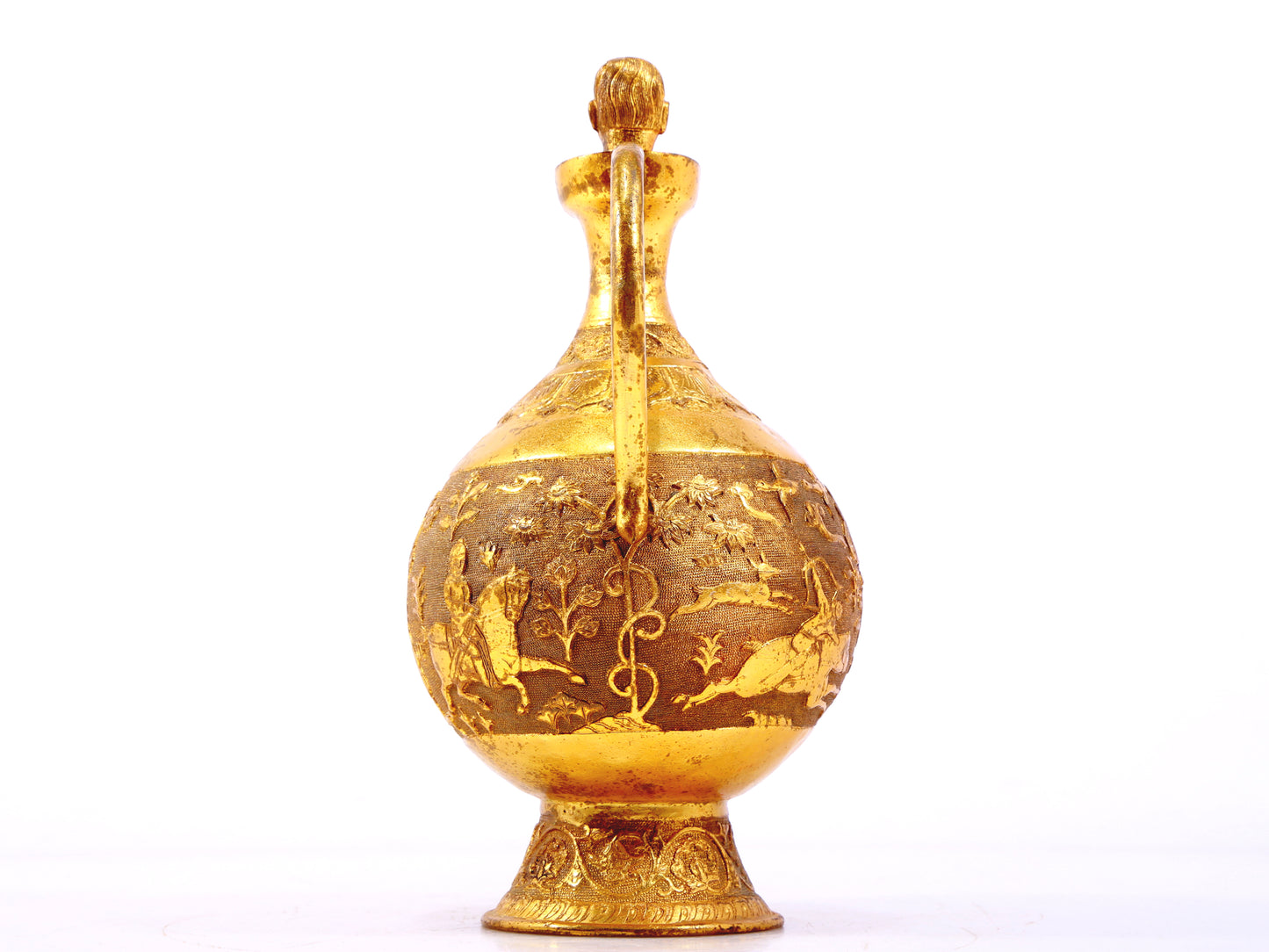 An exquisite gilt bronze hunting ewer