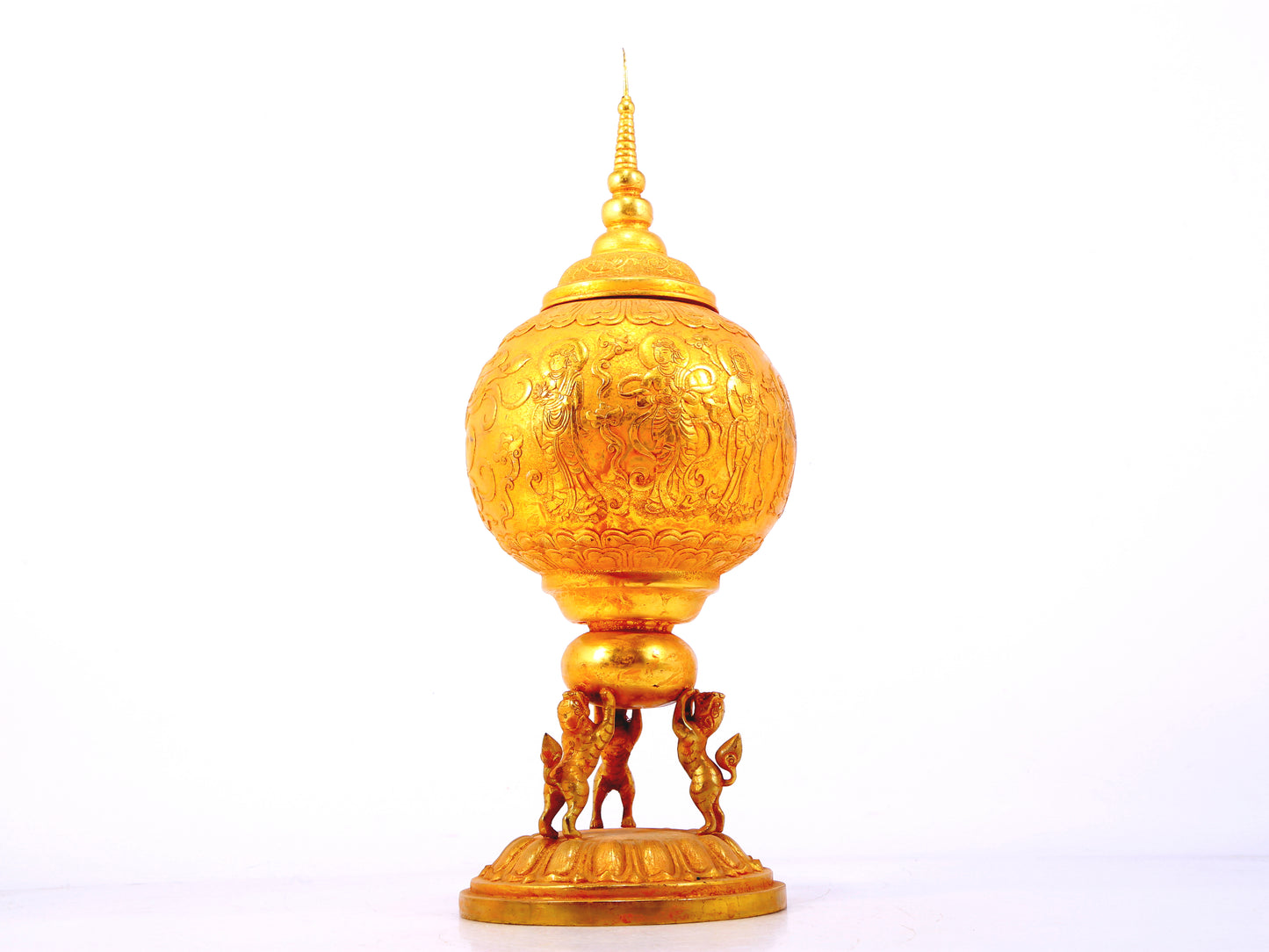 An exquisite gilt bronze Buddha image jar