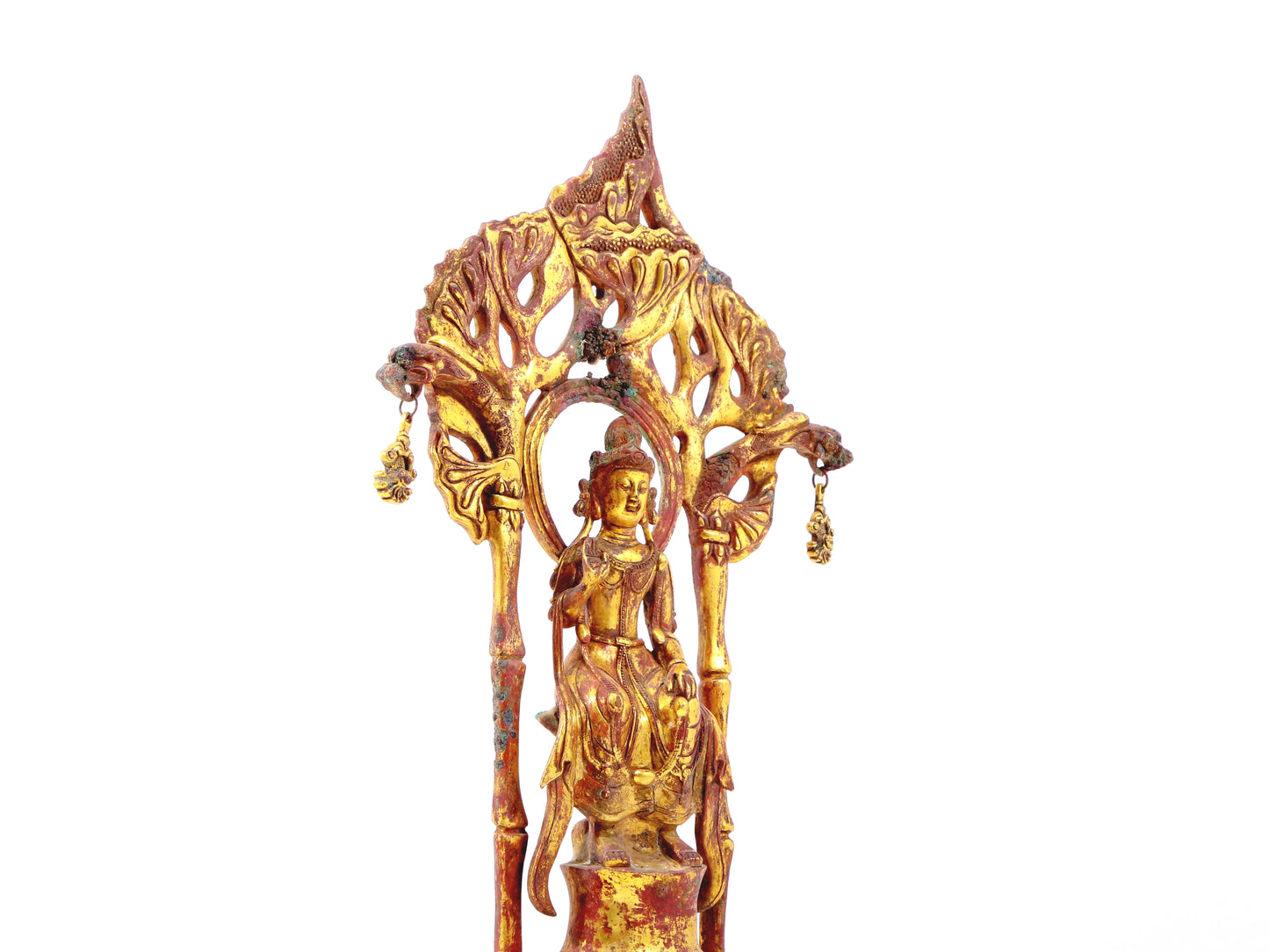 A serene gilt bronze statue of Bodhisattva