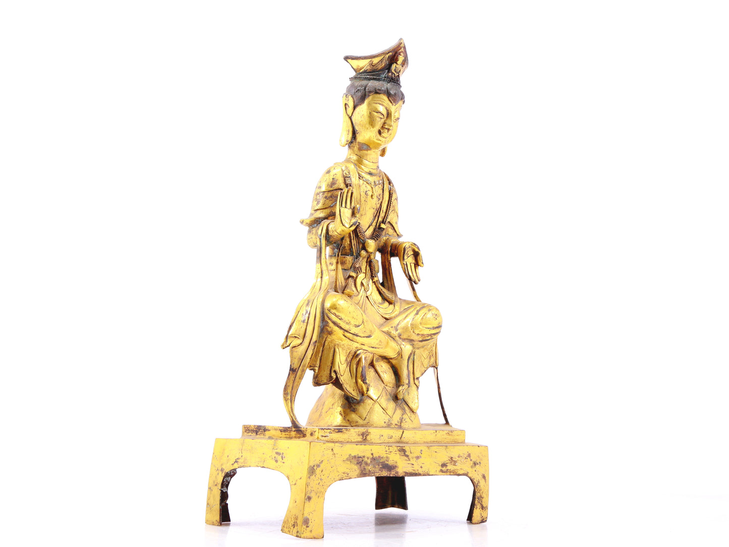 A serene gilt bronze statue of Bodhisattva