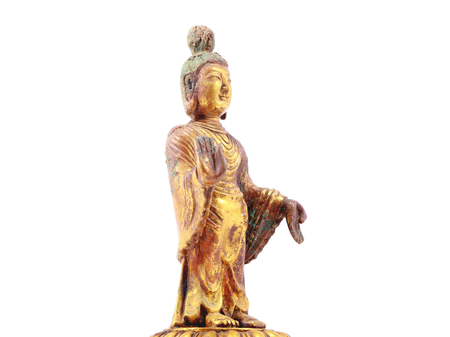 A serene gilt-bronze Tathagata statue