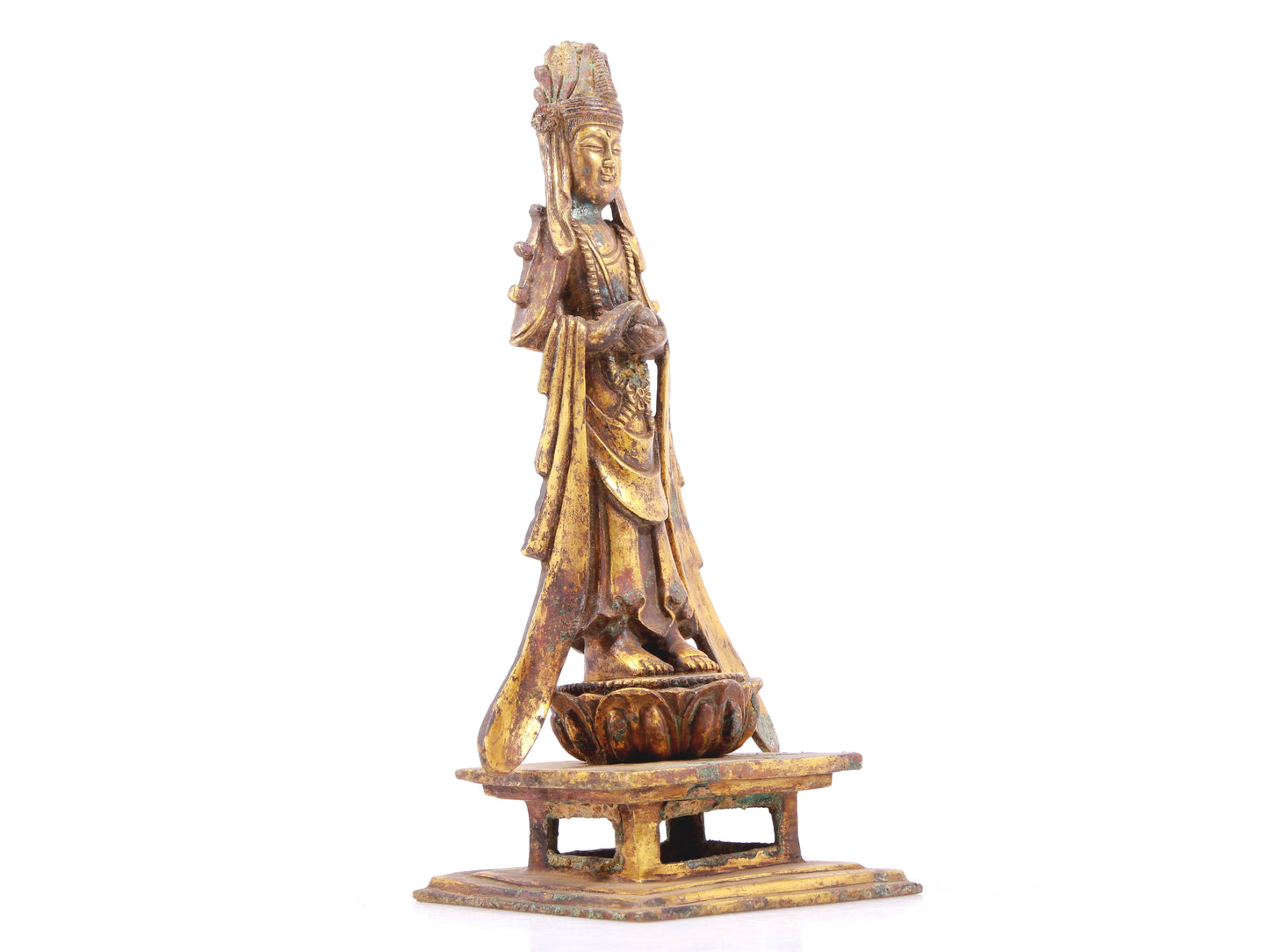 A serene gilt bronze statue of Bodhisattva