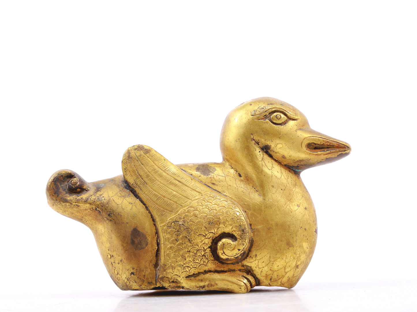 A pair of exquisite gilt bronze ducks