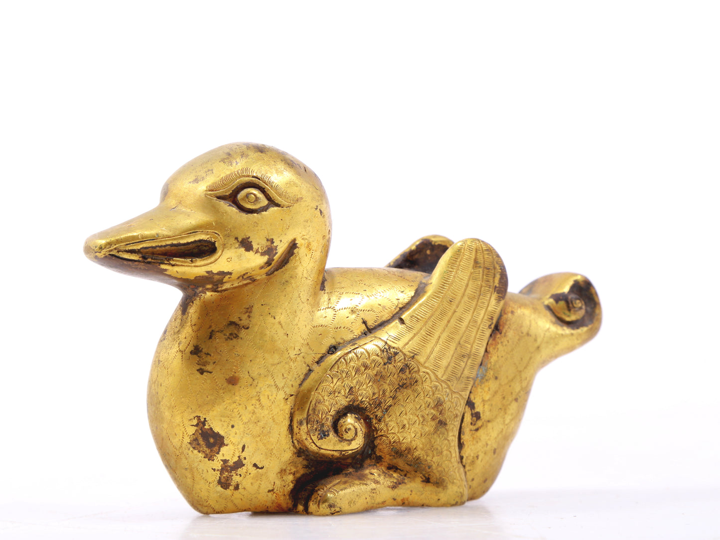 A pair of exquisite gilt bronze ducks