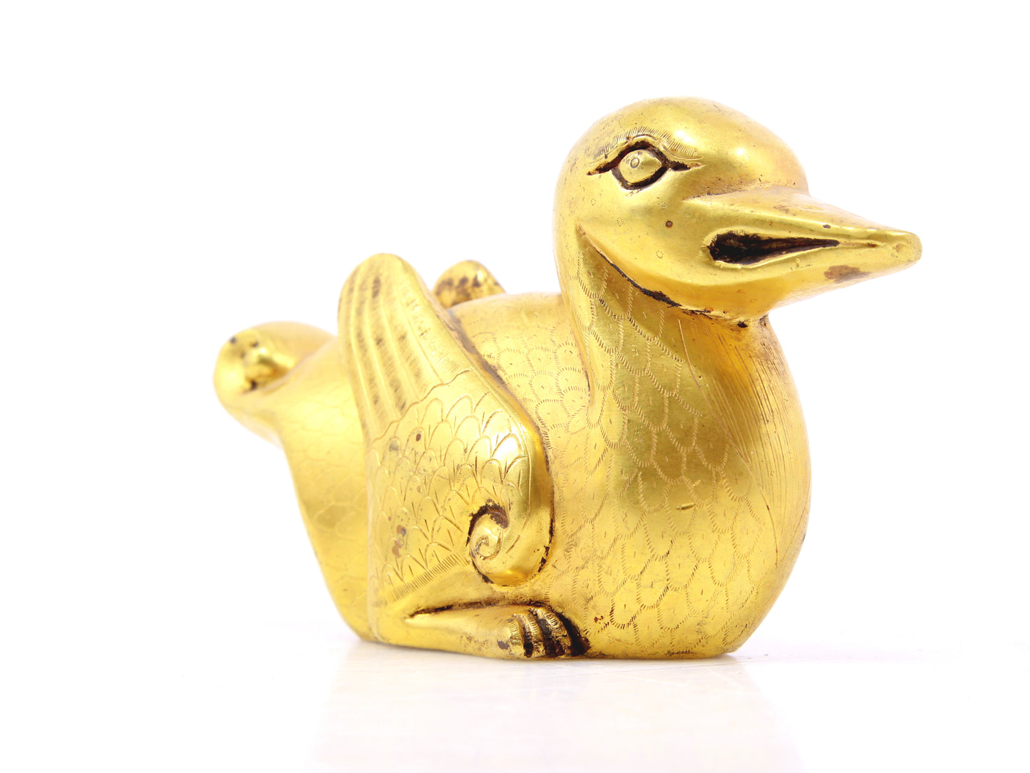 A pair of exquisite gilt bronze ducks