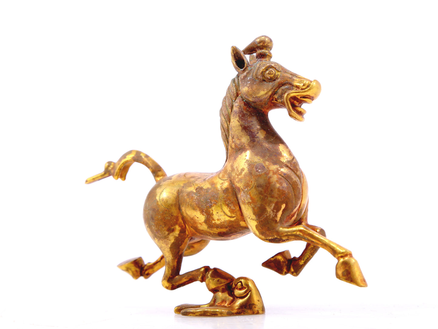 A pair of exquisite gilt bronze horse ornaments,