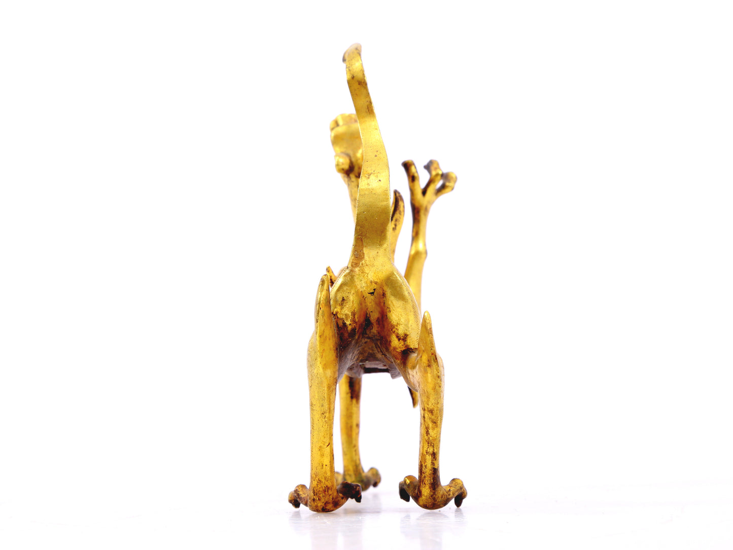 An exquisite gilt bronze animal ornament