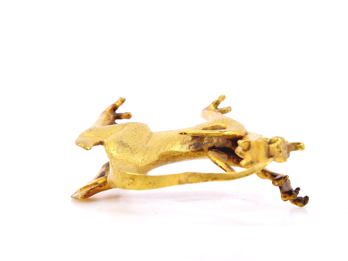 An exquisite gilt bronze animal ornament