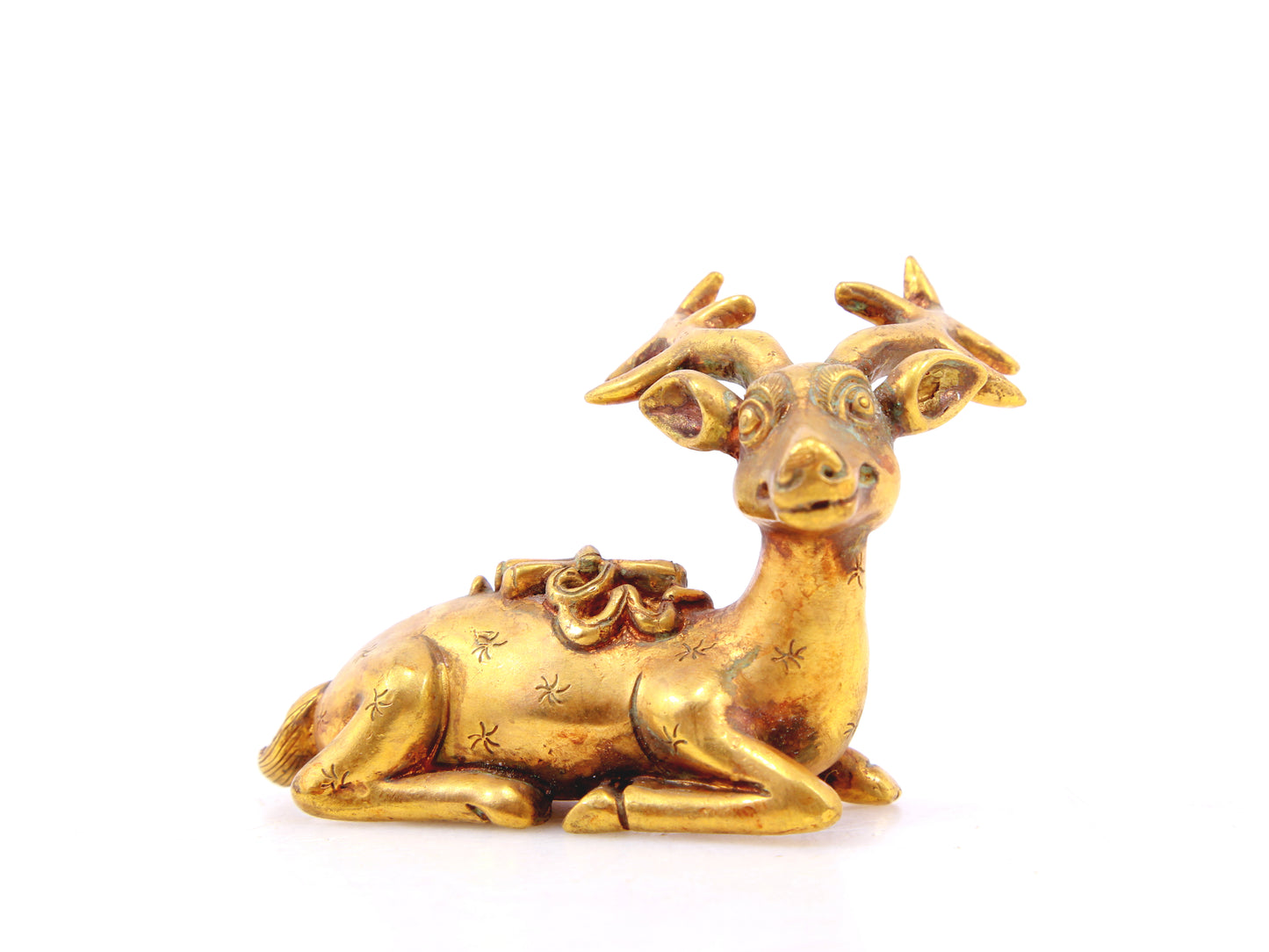 An exquisite gilt bronze deer ornament