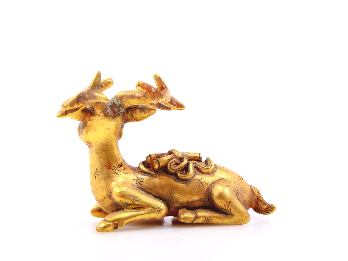 An exquisite gilt bronze deer ornament