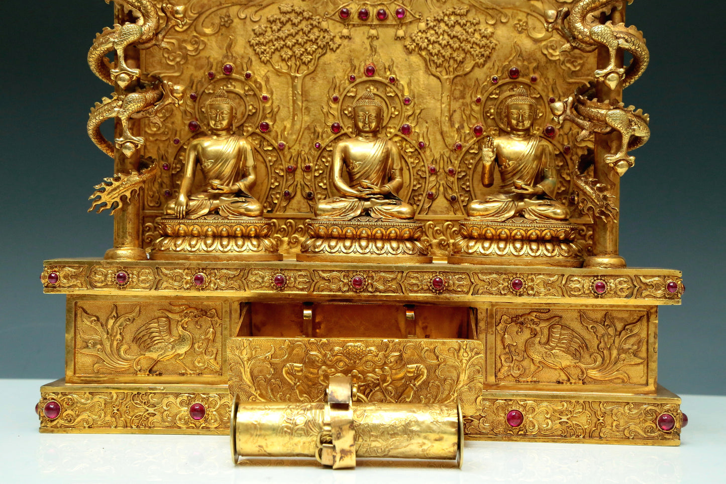 Magnificent Gilt-Bronze Figures Of Buddha With Sutra Scriptures On The Back And A Gilt-Bronze 'Dragon& Phoenix' Stand