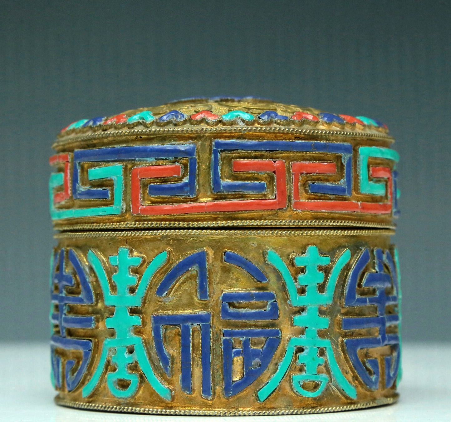 A Magnificent Cylindrical Gilt-Bronze Gem-Inlaid Box