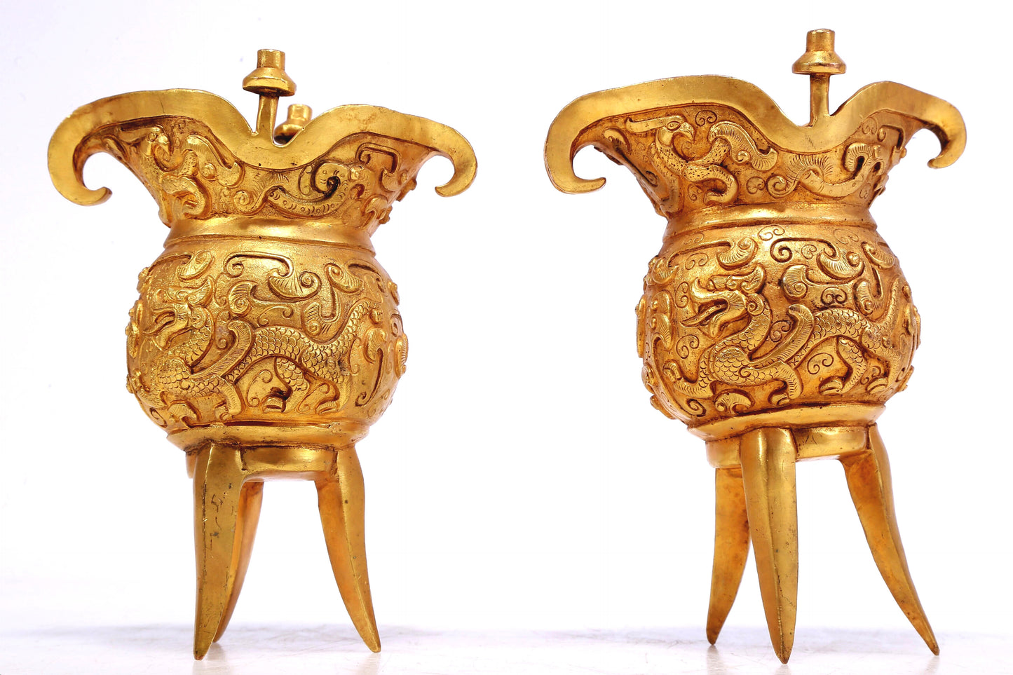 A Marvelous Pair Of Gilt-Bronze 'Dragon& Phoenix' Tripod Cups