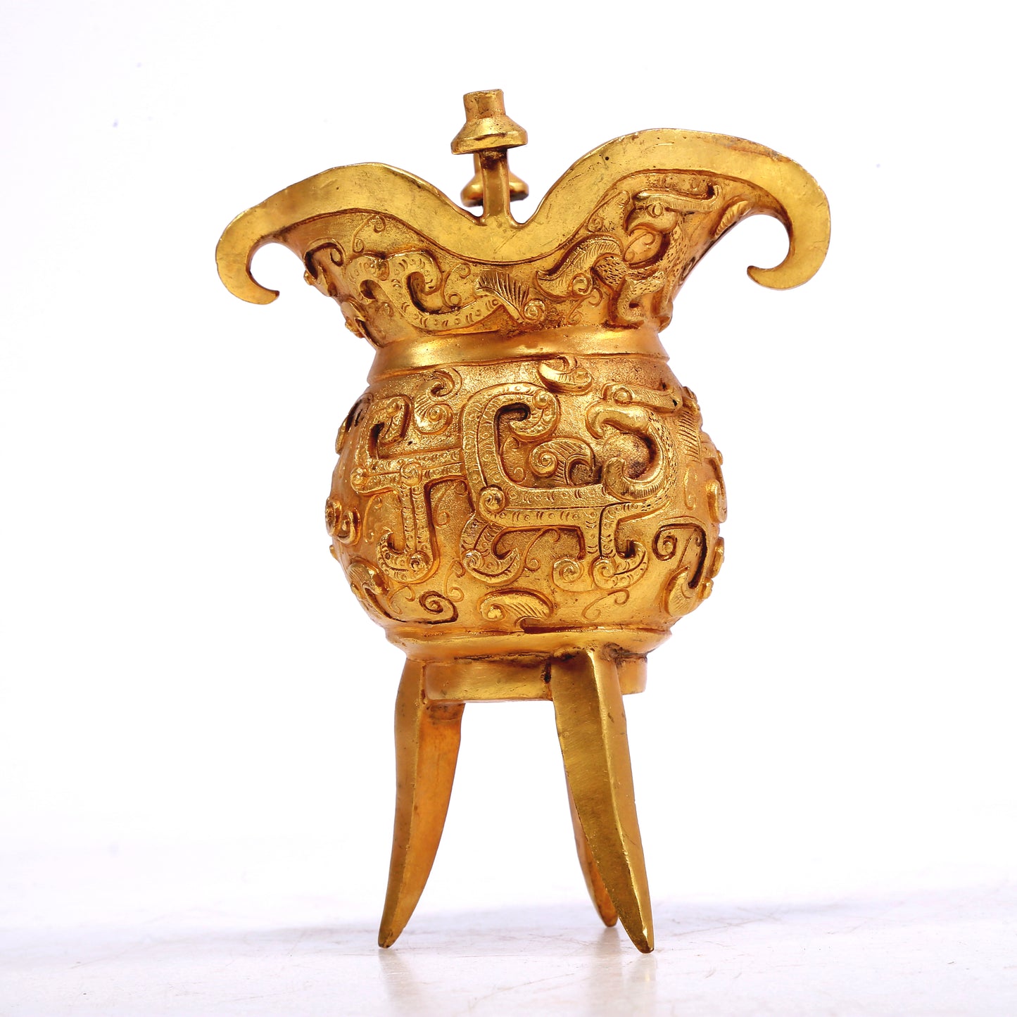 A Marvelous Pair Of Gilt-Bronze 'Dragon& Phoenix' Tripod Cups