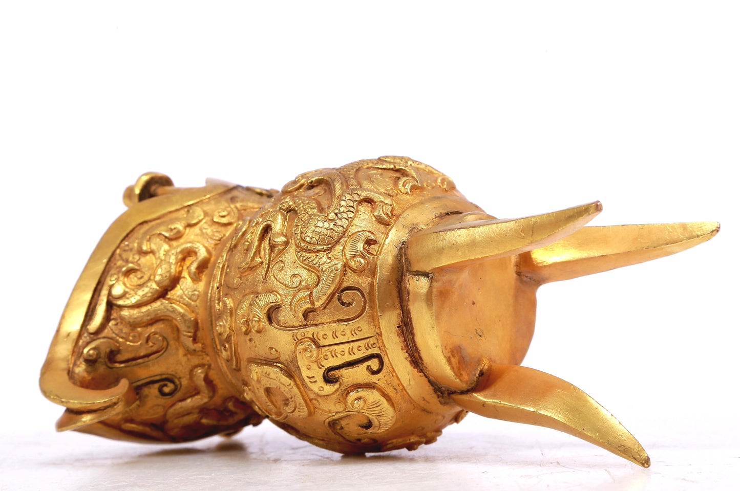 A Marvelous Pair Of Gilt-Bronze 'Dragon& Phoenix' Tripod Cups