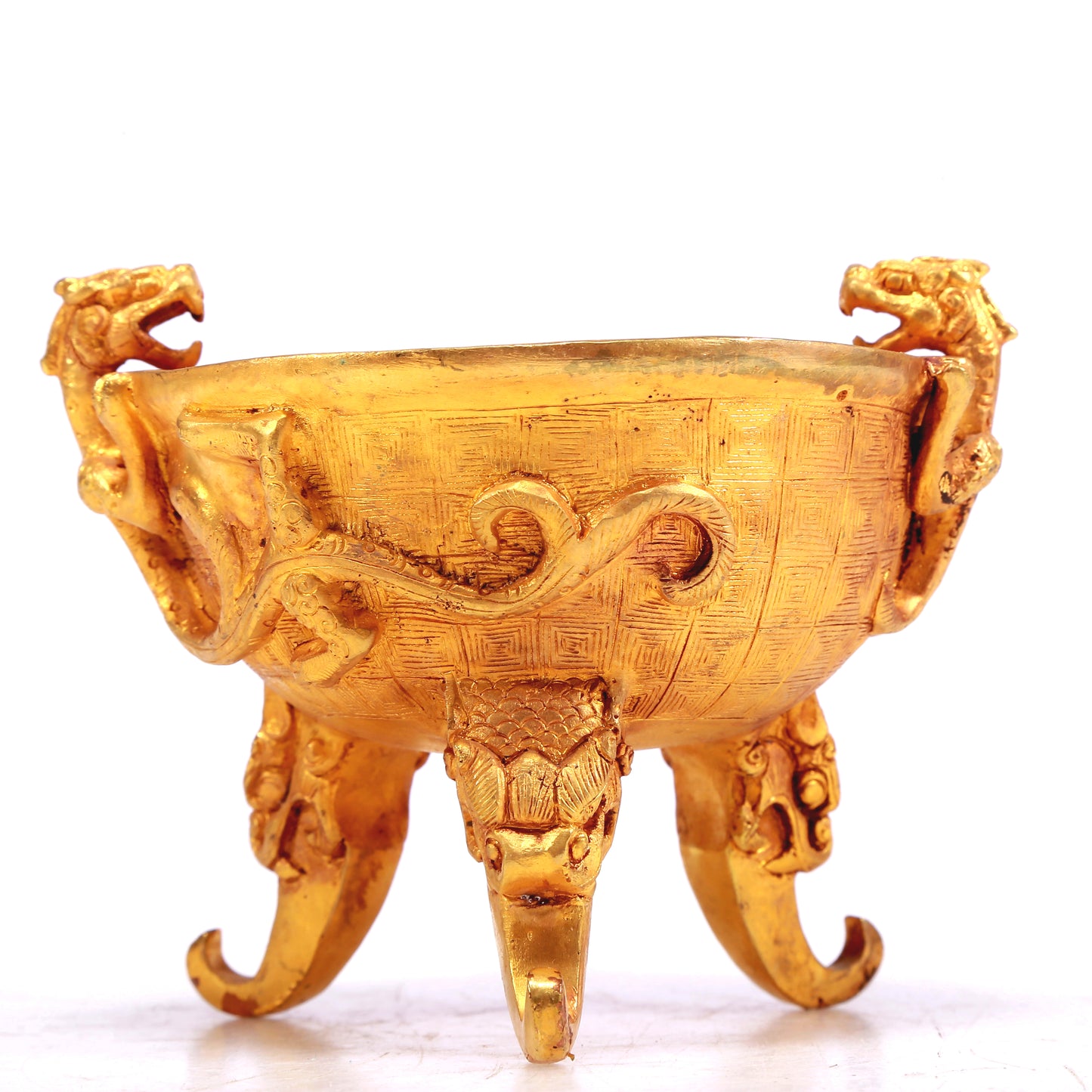 A Marvelous Gilt-Bronze 'Chi-Dragon' Tripod Cup