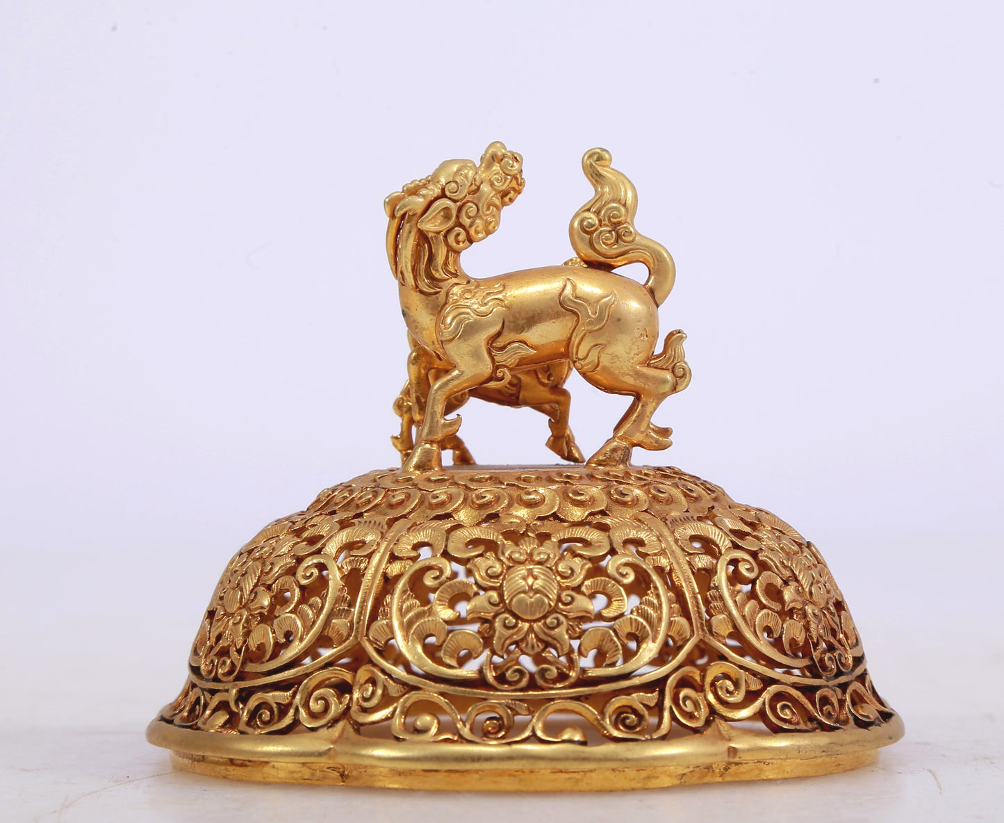 A Marvelous Gilt-Bronze 'Scrolling Lotus& Auspicious Beast' Tripod Censer And Cover