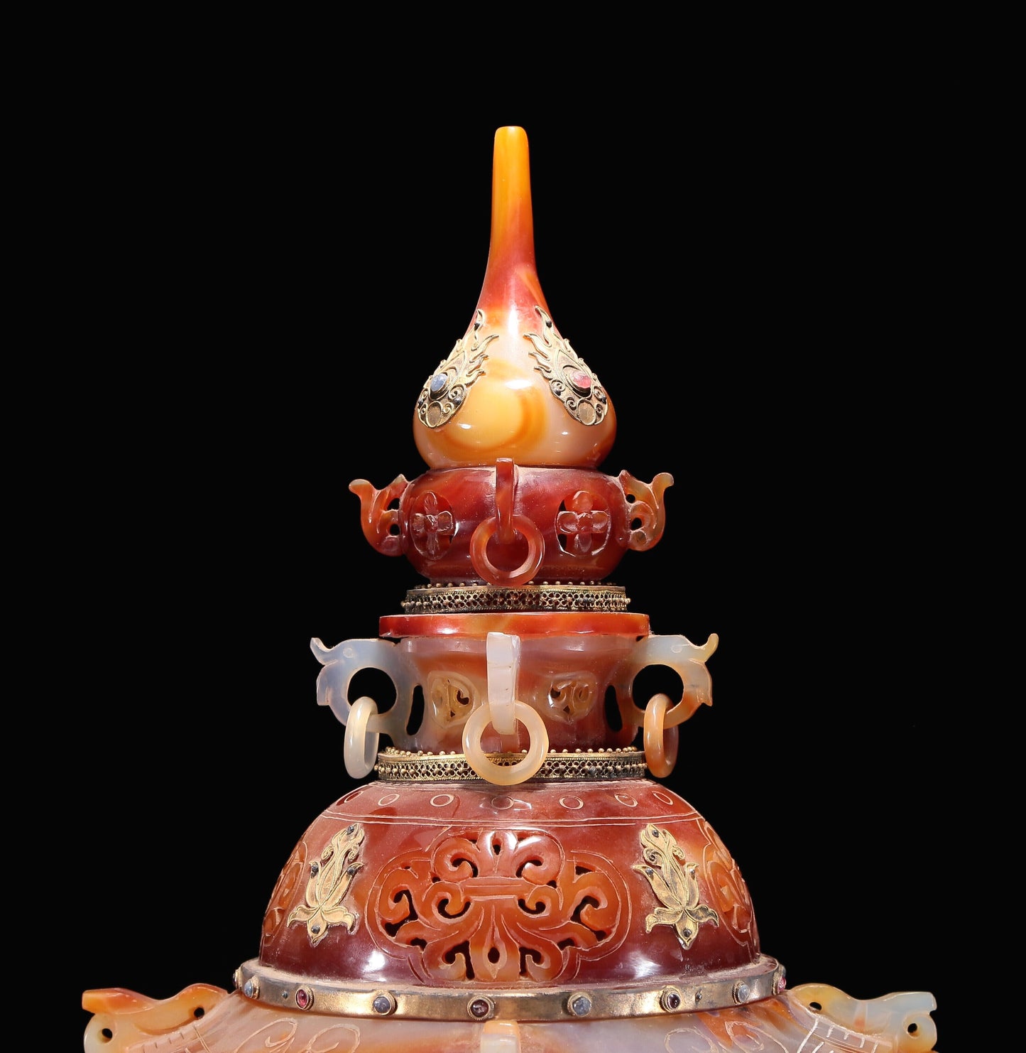 A Magnificent Agate Gold-Mounted 'Flower' Censer