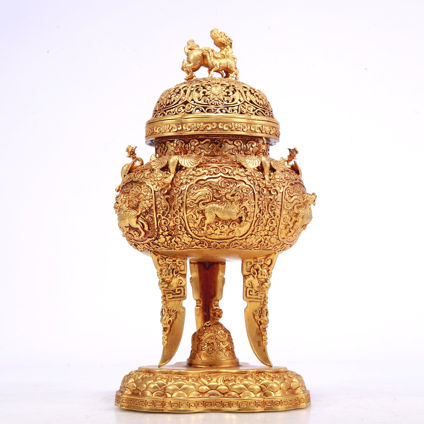 A Marvelous Gilt-Bronze 'Scrolling Lotus& Auspicious Beast' Tripod Censer And Cover