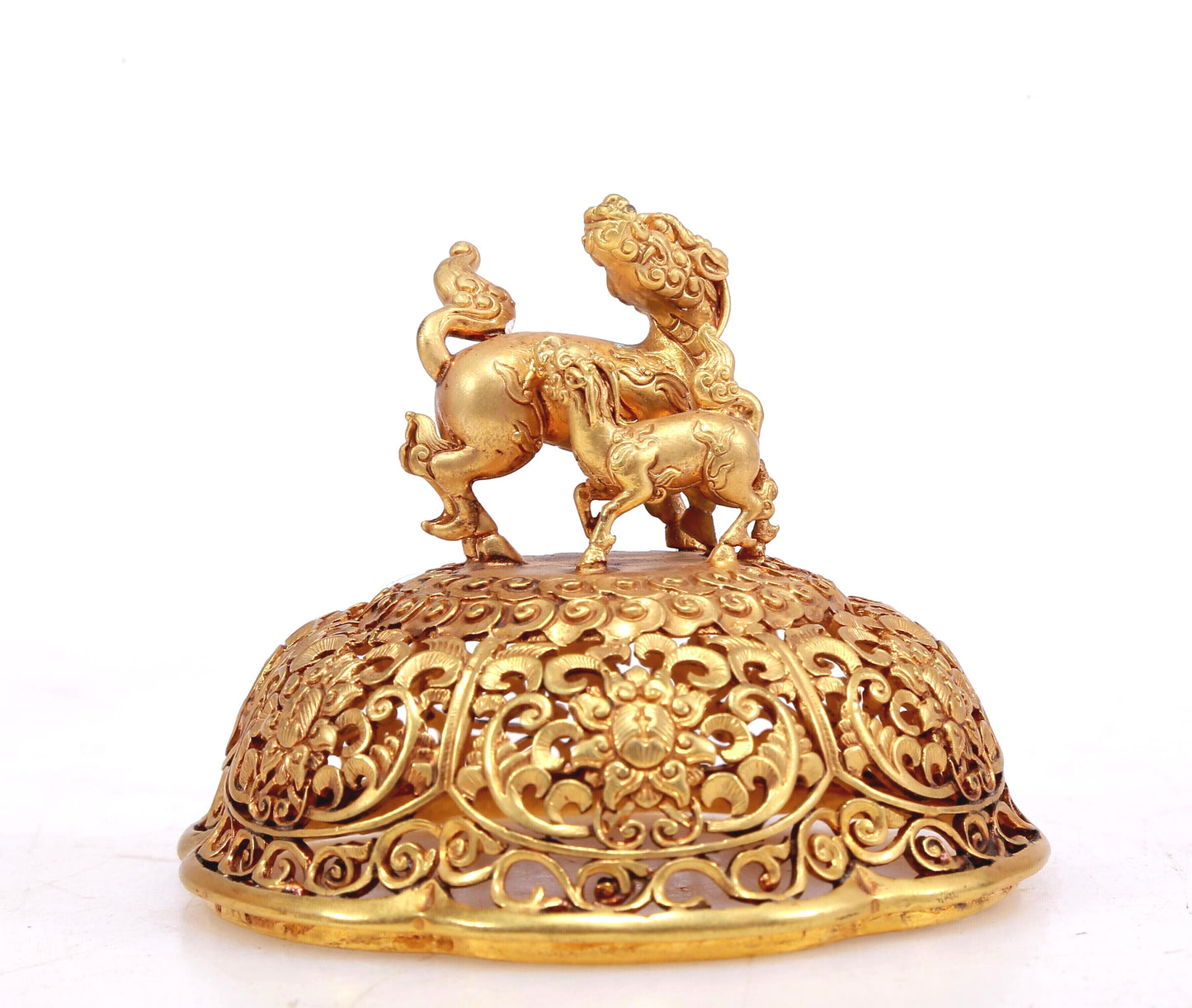 A Marvelous Gilt-Bronze 'Scrolling Lotus& Auspicious Beast' Tripod Censer And Cover