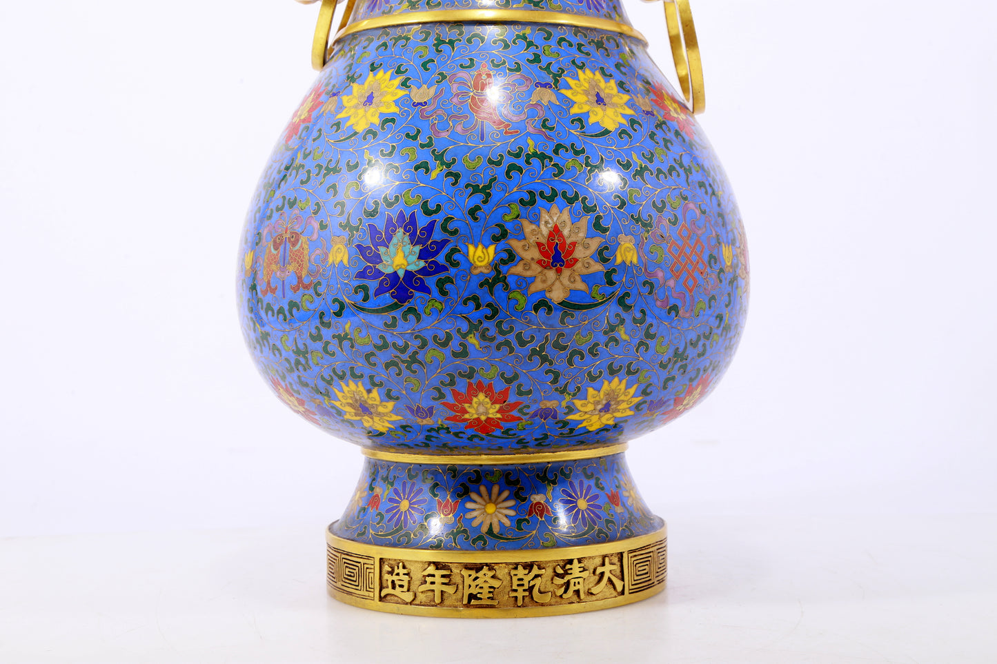 An exquisite cloisonne lotus pattern amphora