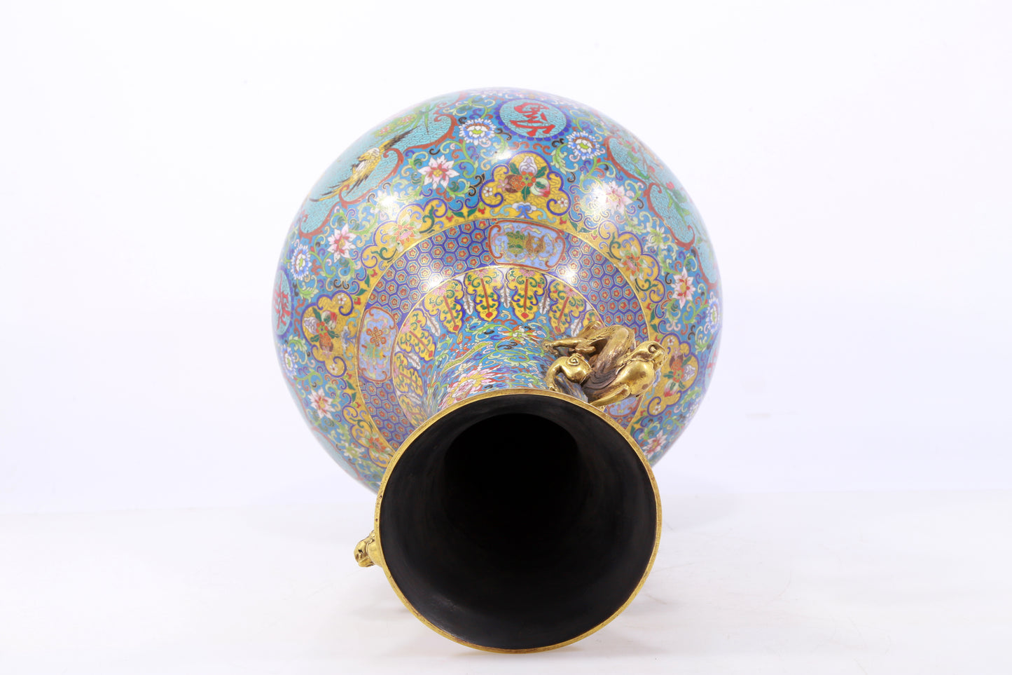 An exquisite cloisonne flower and bird pattern dragon ear vase