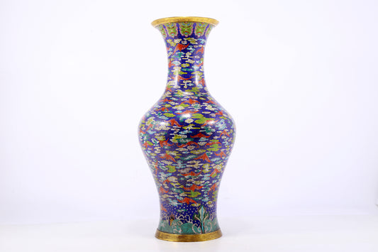 An exquisite cloisonné 'Crane and Bat' pattern vase