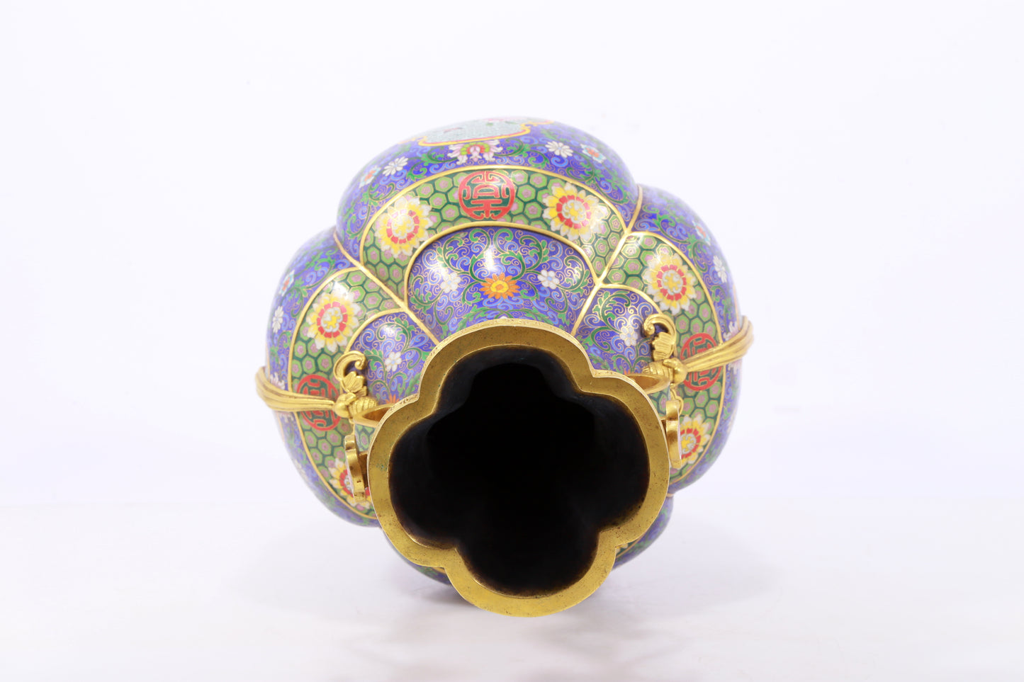 A stunning cloisonné vase with flower and bird patterns