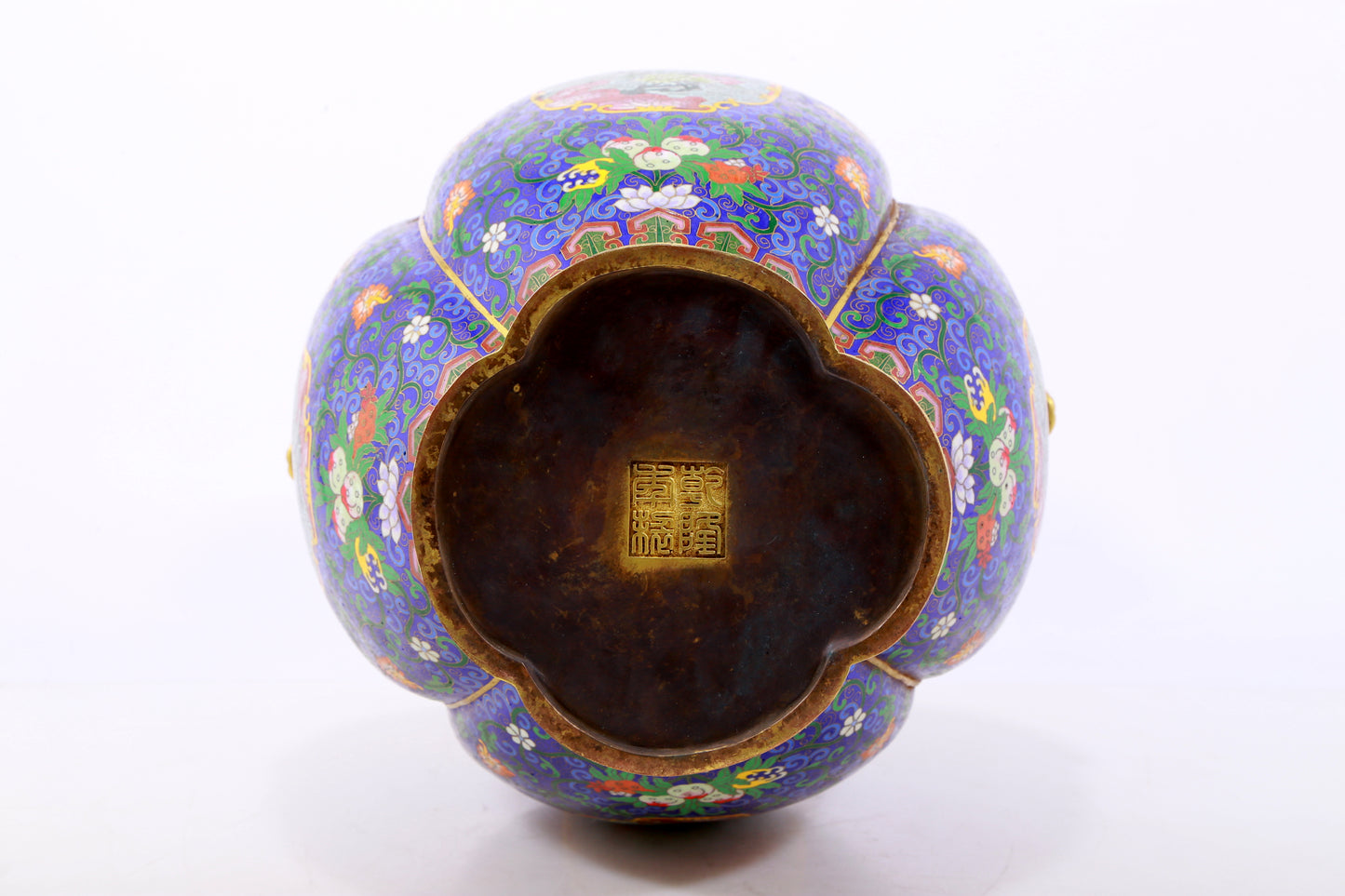 A stunning cloisonné vase with flower and bird patterns