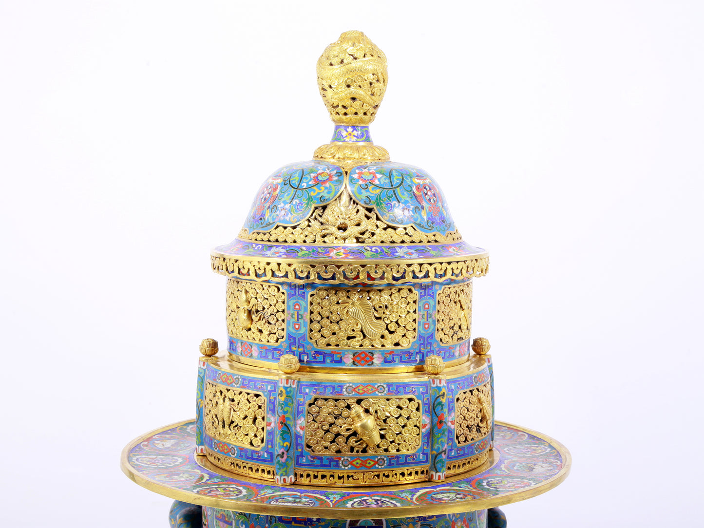 A perfect cloisonné 'Lotus and Eight dharma-vessel' pattern tripod censer