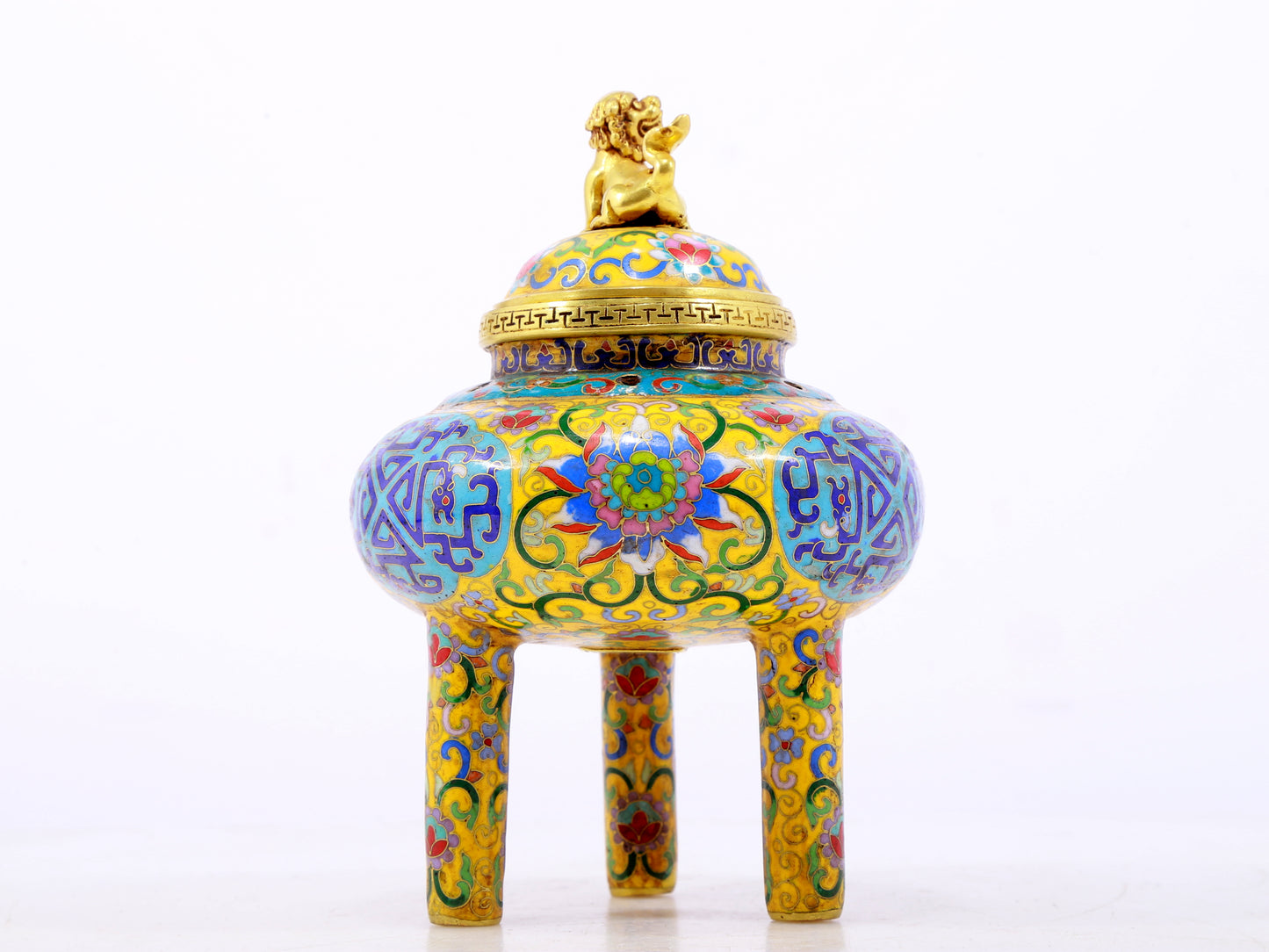 A fine cloisonné 'Lotus and dragon' tripod censer with lid