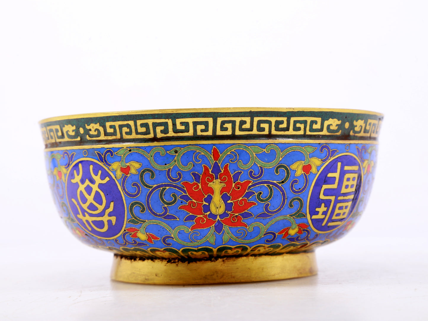 An exquisite cloisonné bowl with lotus pattern