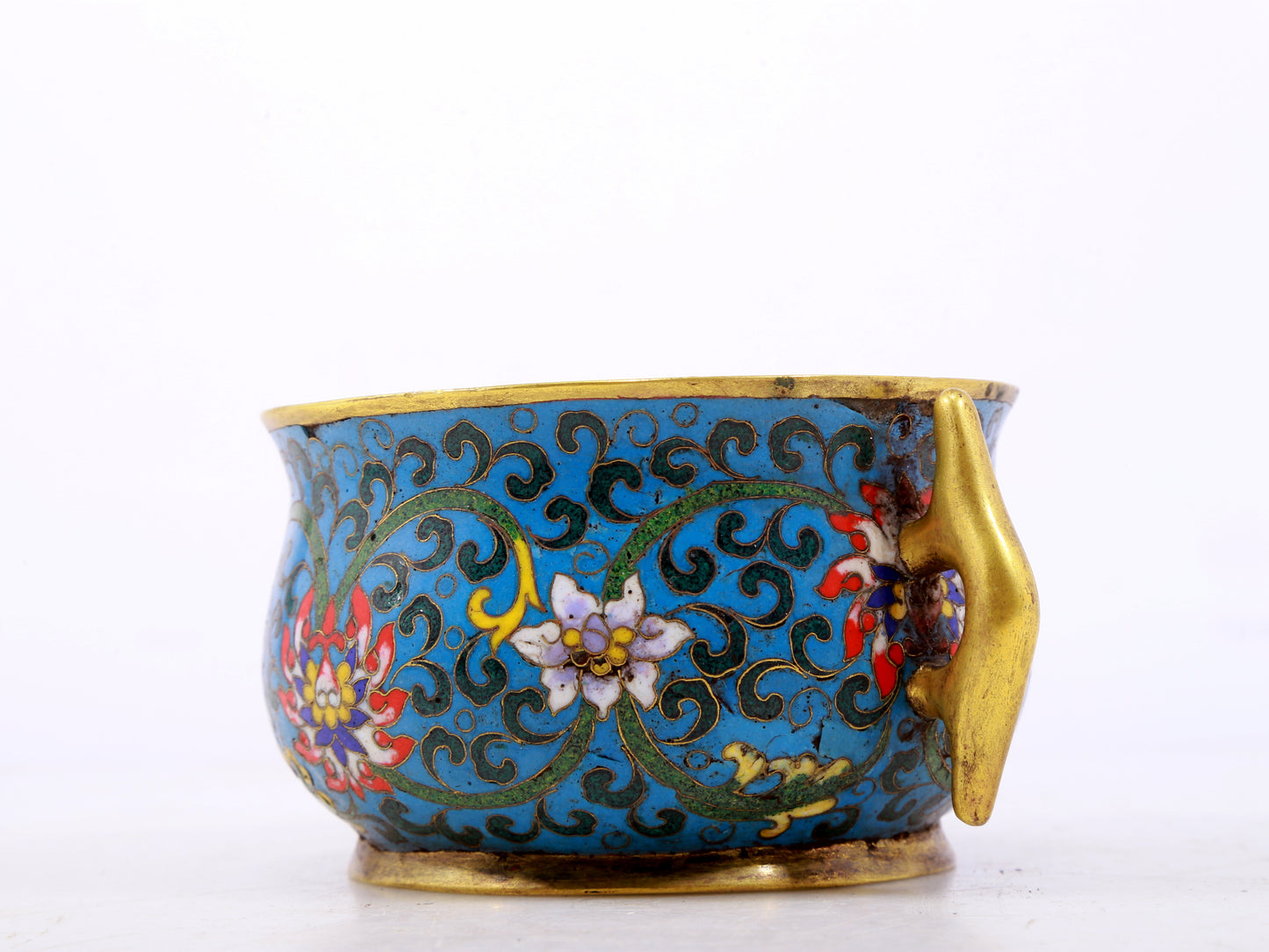 An exquisite cloisonné double-eared censer with twining lotus patterns