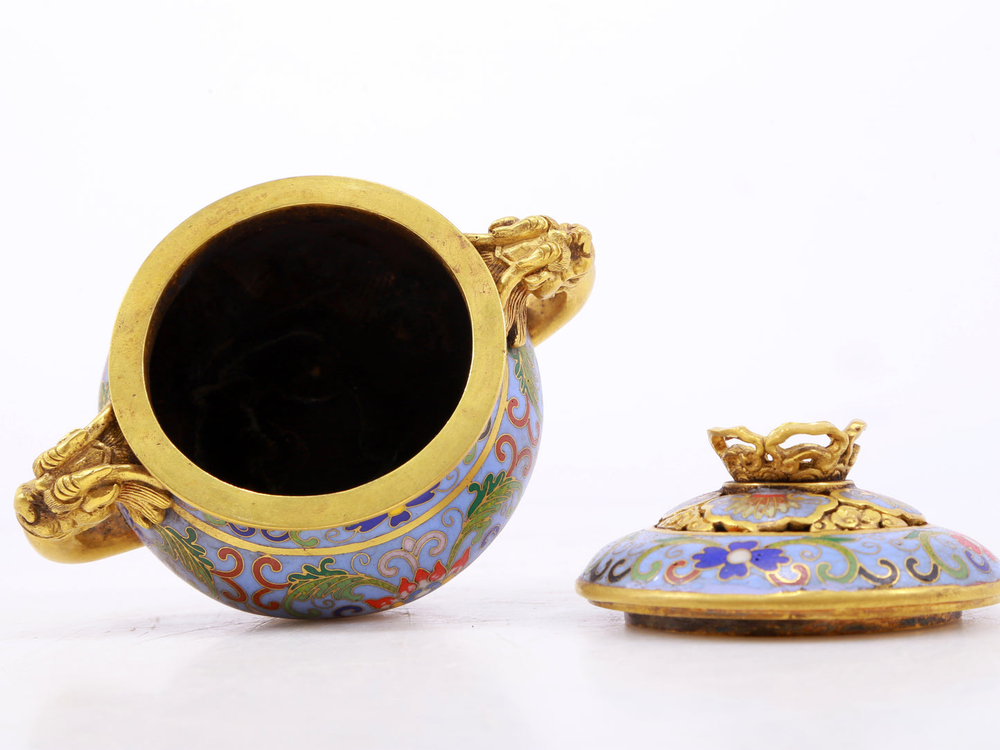 An exquisite cloisonné tangled lotus pattern double-eared censer with lid