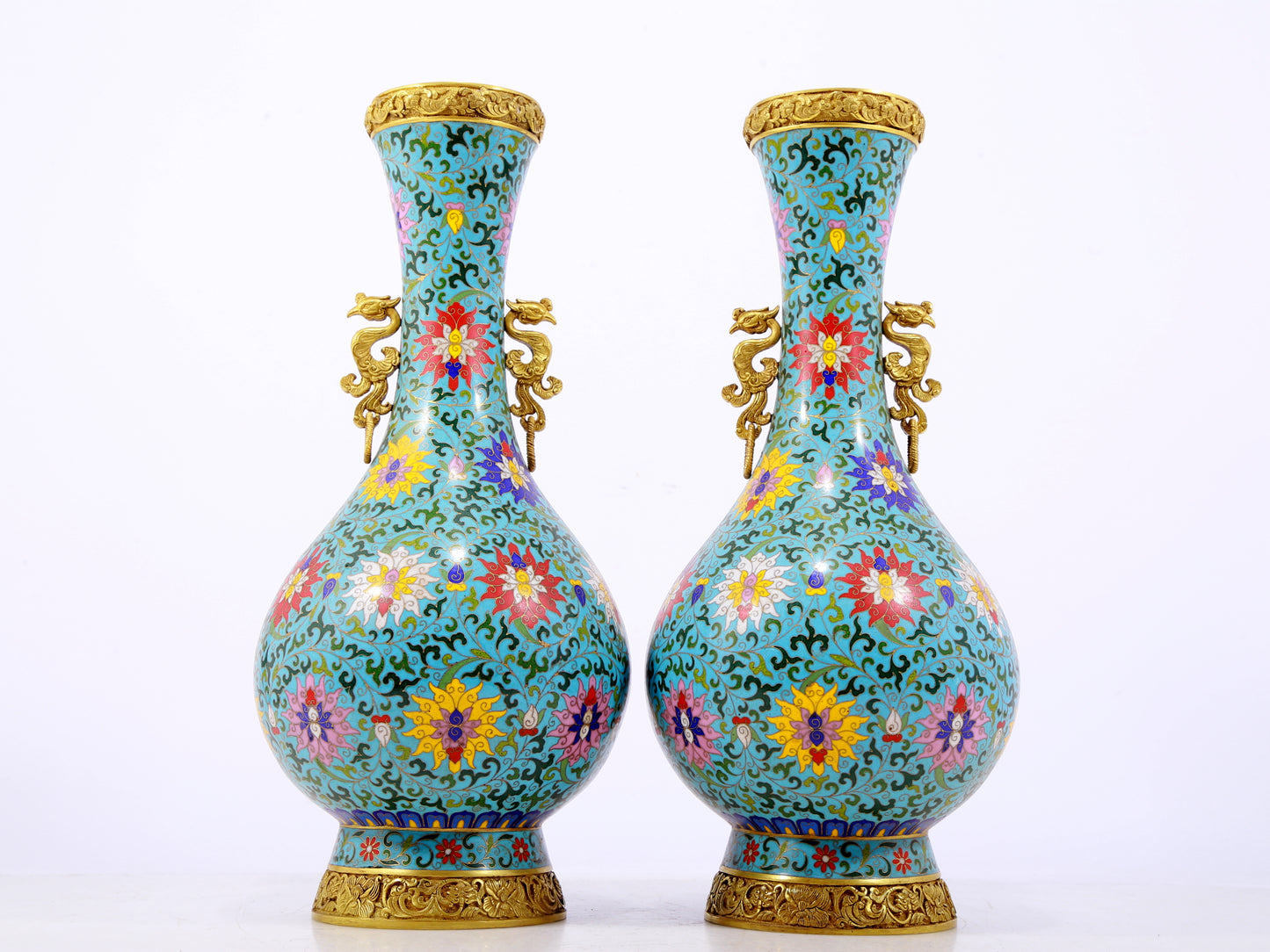 A pair of exquisite cloisonné phoenix-ear vases with entangled branches and lotus patterns