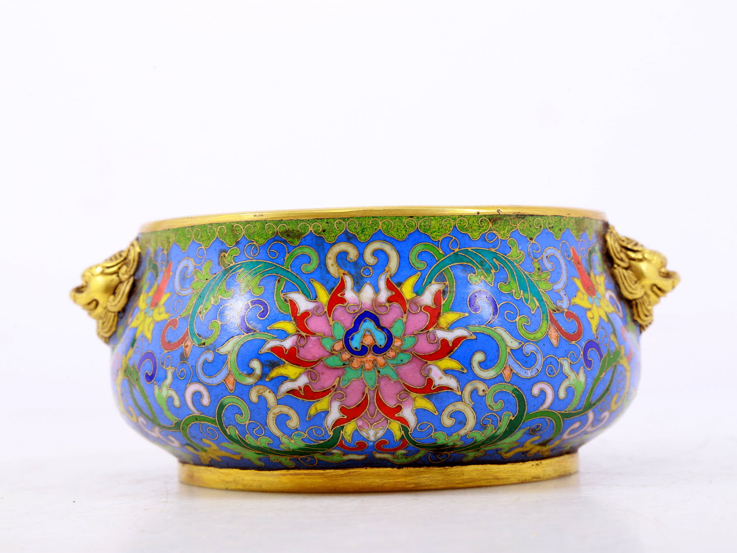 An exquisite cloisonné censer with lotus and animal ears pattern