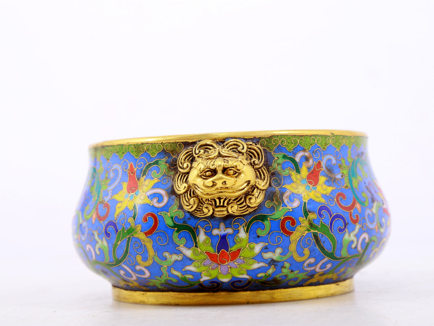 An exquisite cloisonné censer with lotus and animal ears pattern