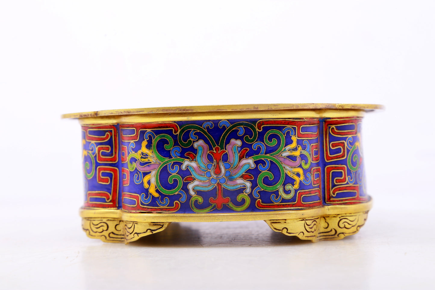 An exquisite cloisonné censer with lotus pattern