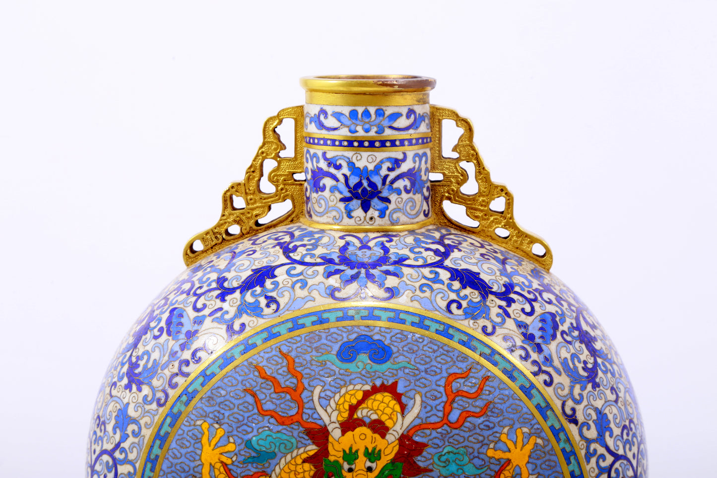 An exquisite cloisonne 'landscape and dragon' pattern amphorae