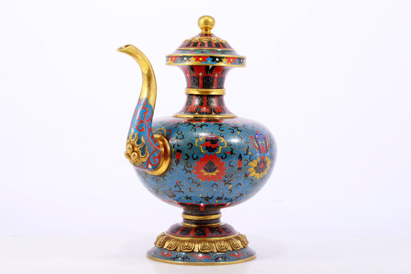 An exquisite cloisonné pot with lotus pattern