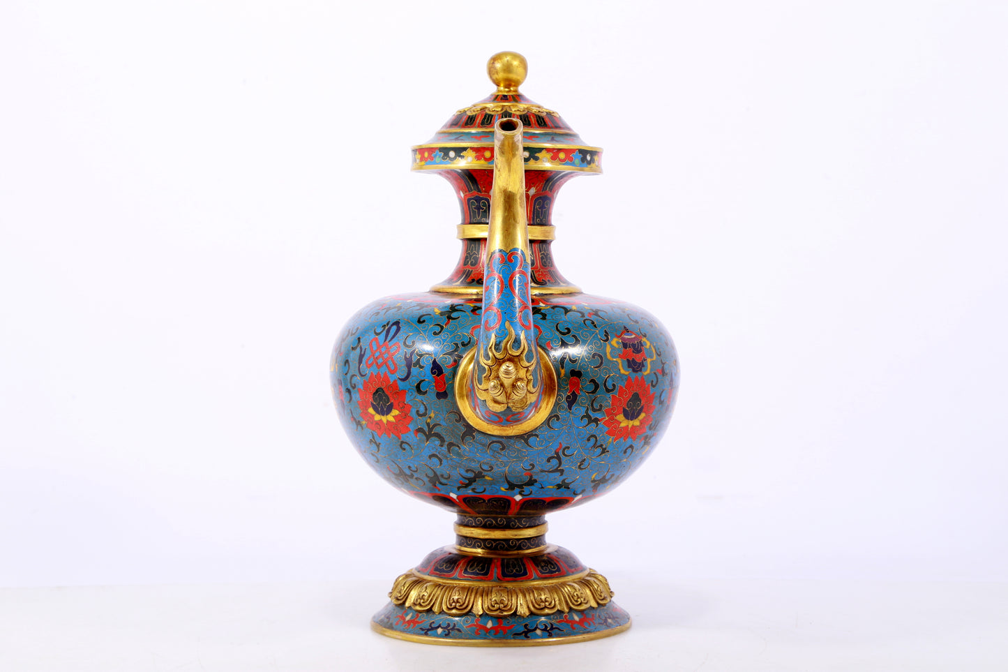 An exquisite cloisonné pot with lotus pattern