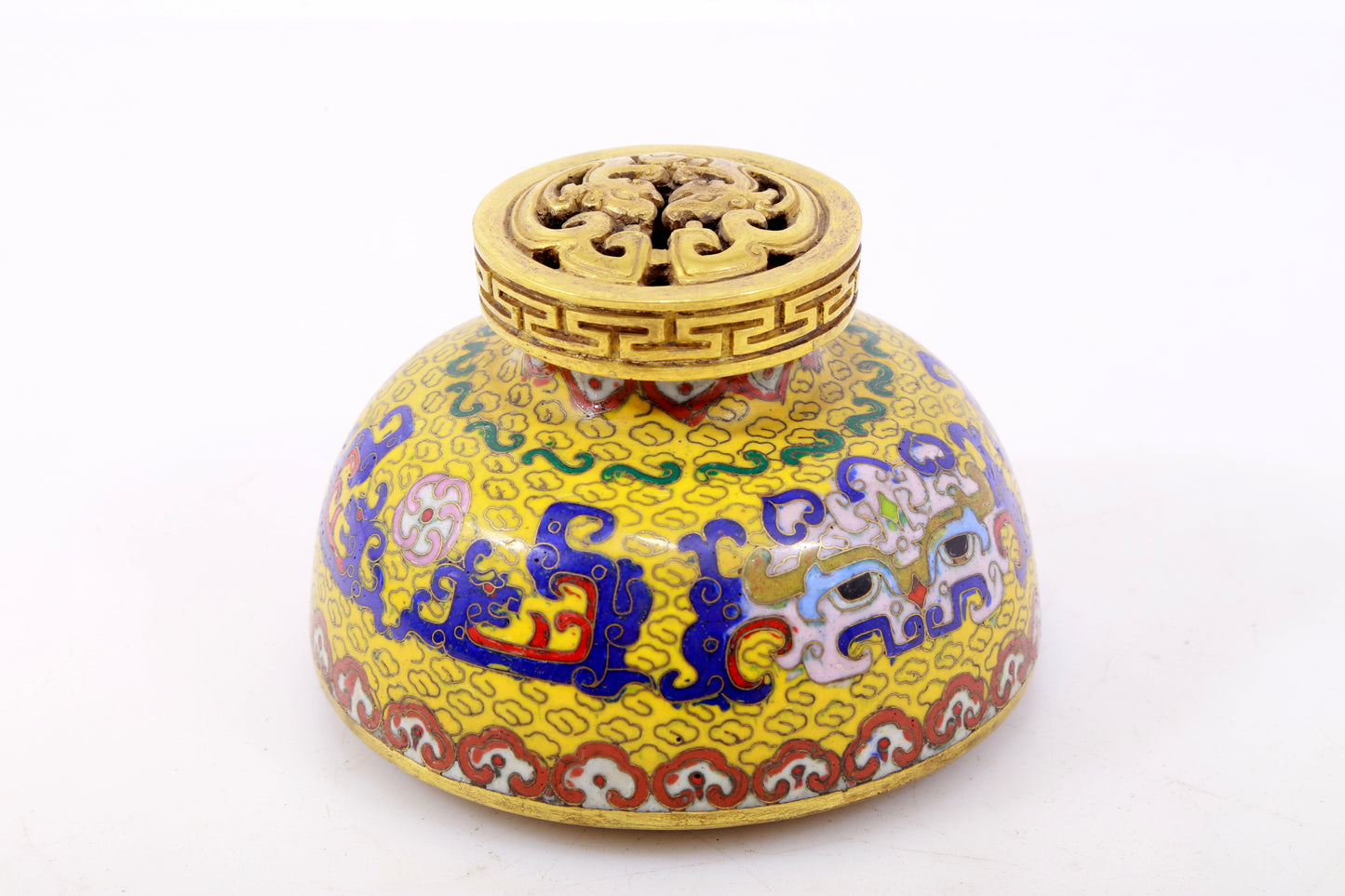 A perfect cloisonné animal face pattern tripod bottle with lid