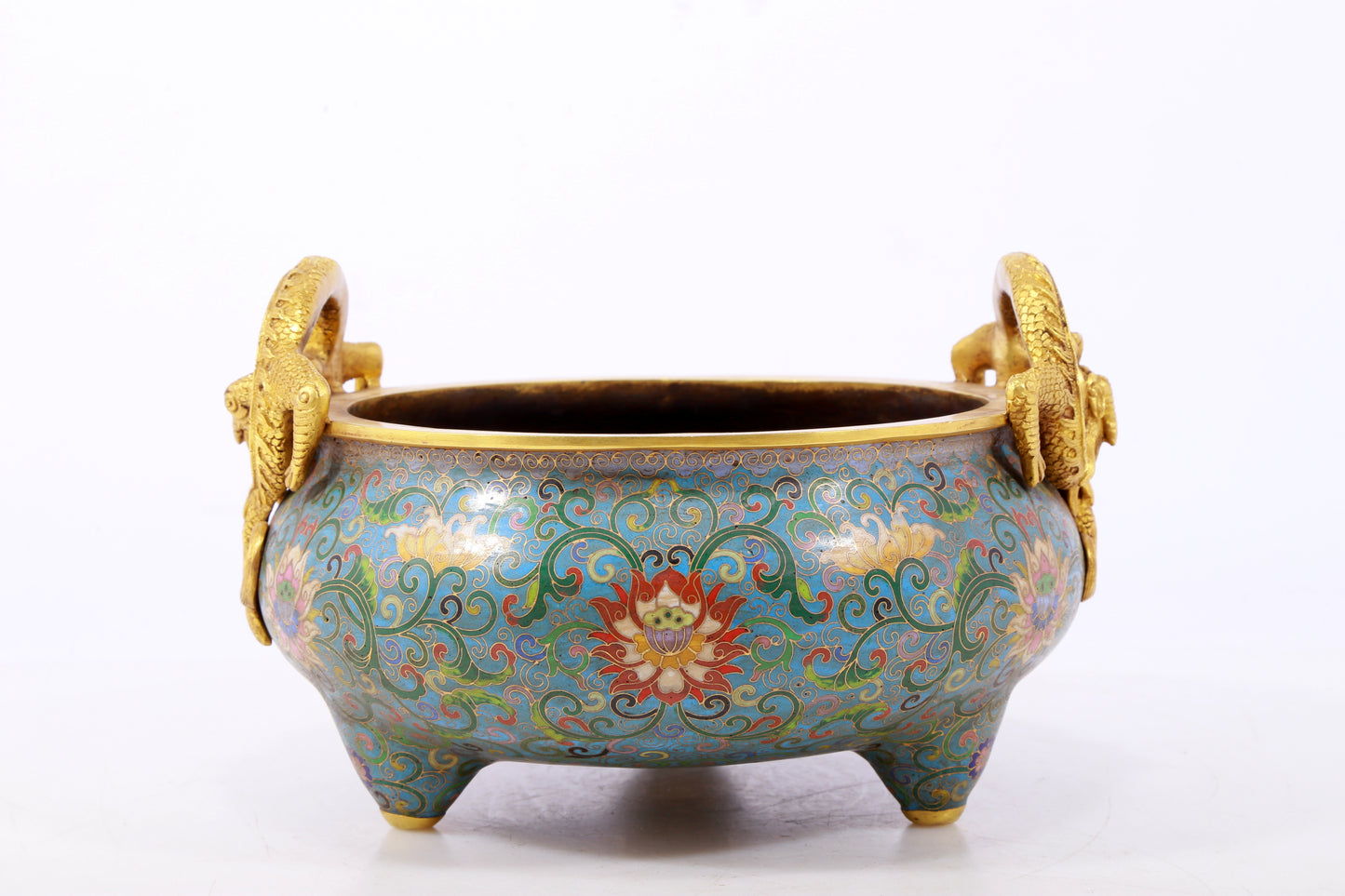 An exquisite cloisonné tripod censer with lotus pattern and dragon ears