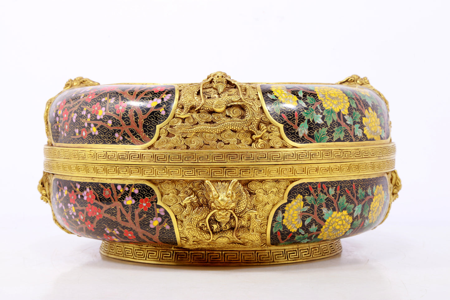 An exquisite cloisonne 'flower and dragon' pattern box