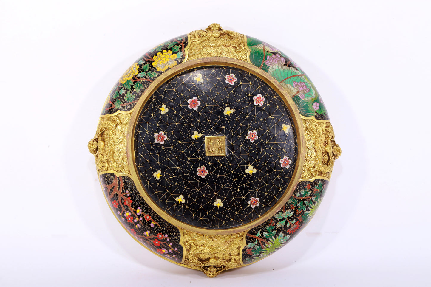 An exquisite cloisonne 'flower and dragon' pattern box