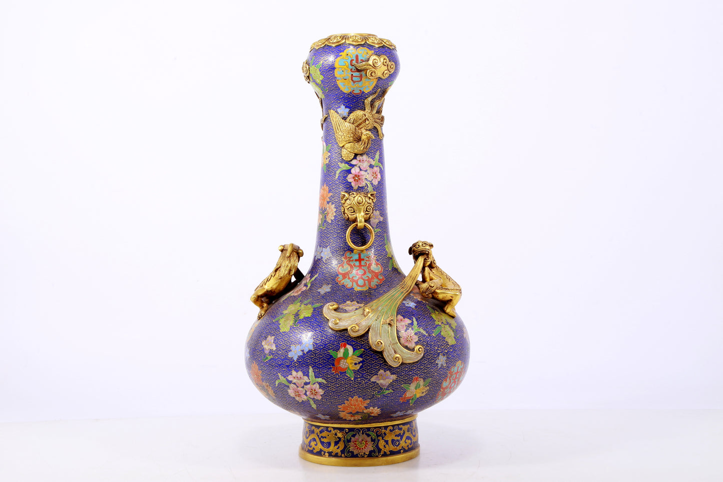 An exquisite cloisonné vase with 'flowers and auspicious animals' patterns