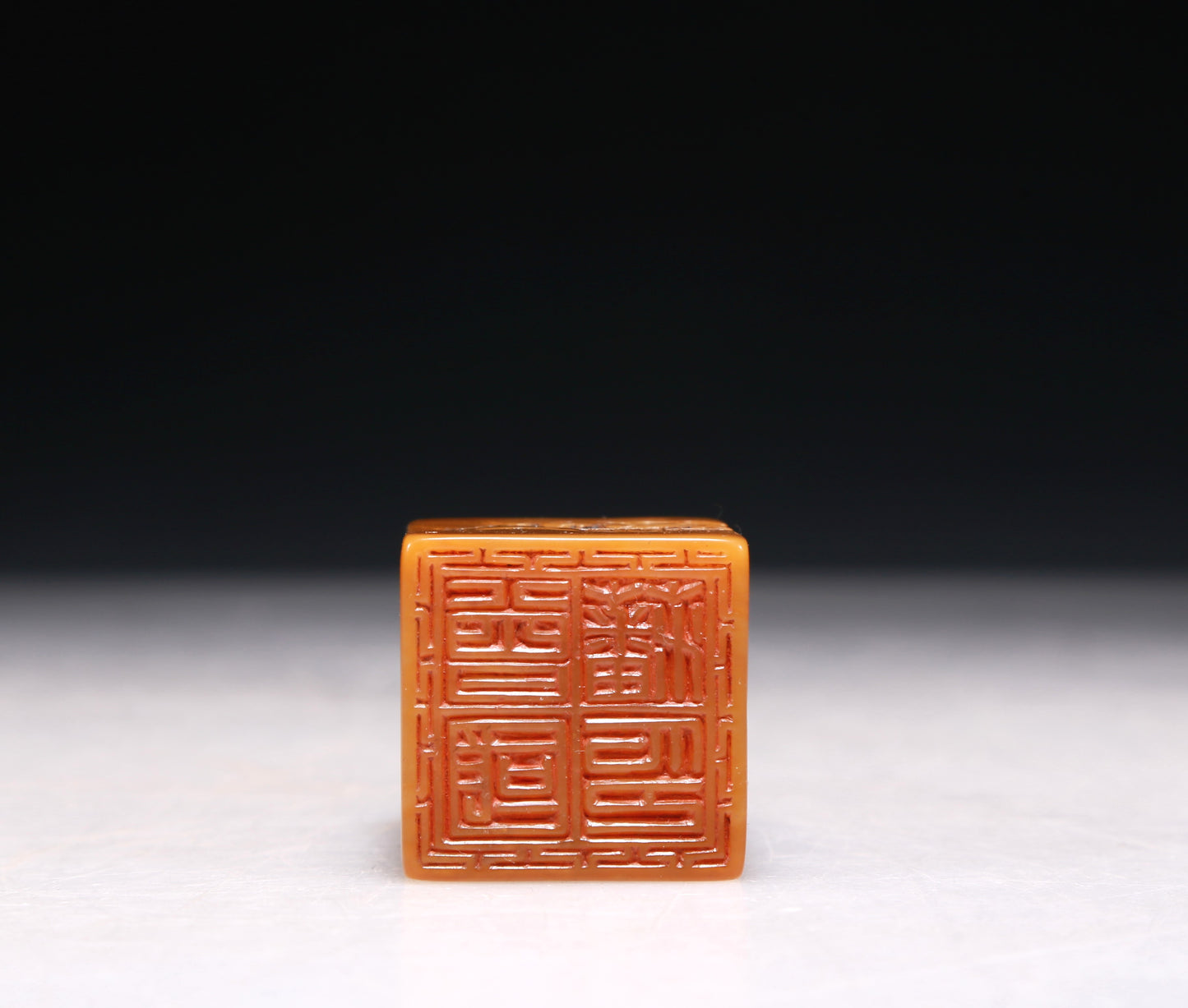 A Precious Tianhuang Stone 'Lion' Seal With A Zitanwood Box