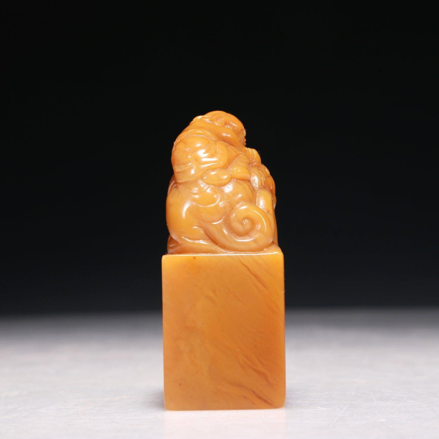 A Precious Tianhuang Stone 'Auspicious Beast' Seal With A Zitanwood Box