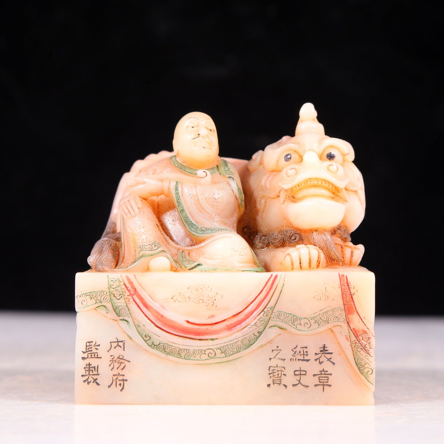 An exquisite Shoushan stone painted Arhat seal