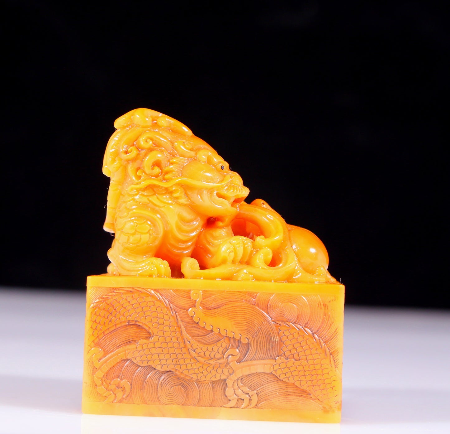 An exquisite Tianhuang stone auspicious animal seal